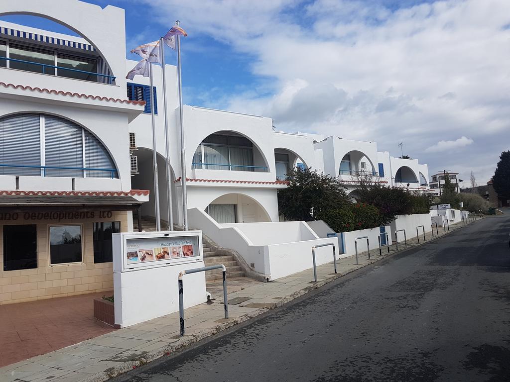 Ambelones Apartments Pissouri Exteriör bild