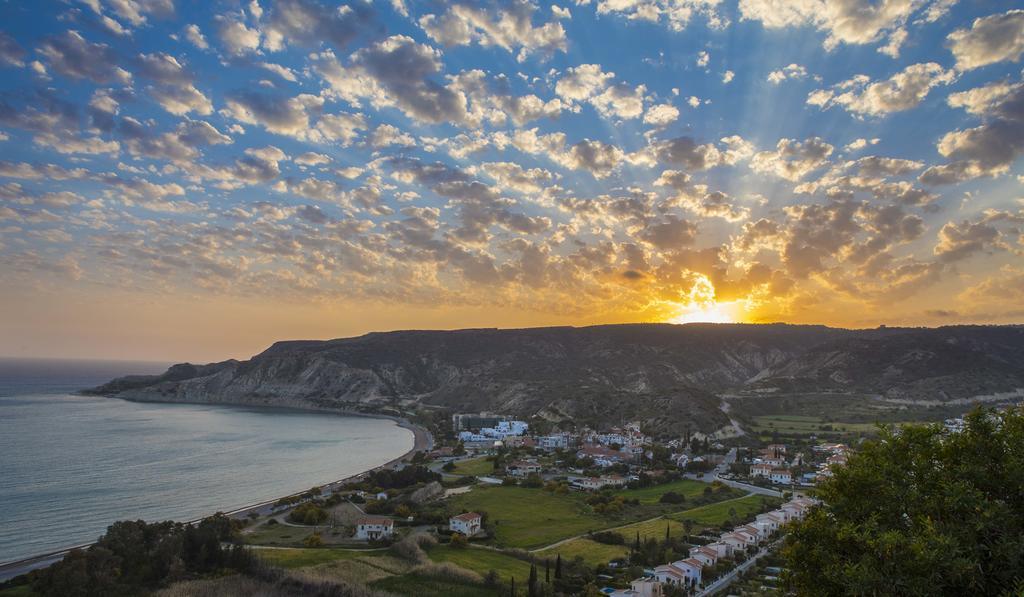 Ambelones Apartments Pissouri Exteriör bild