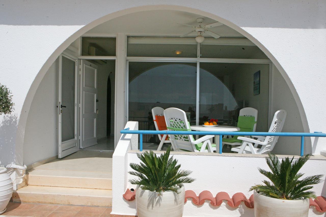 Ambelones Apartments Pissouri Exteriör bild
