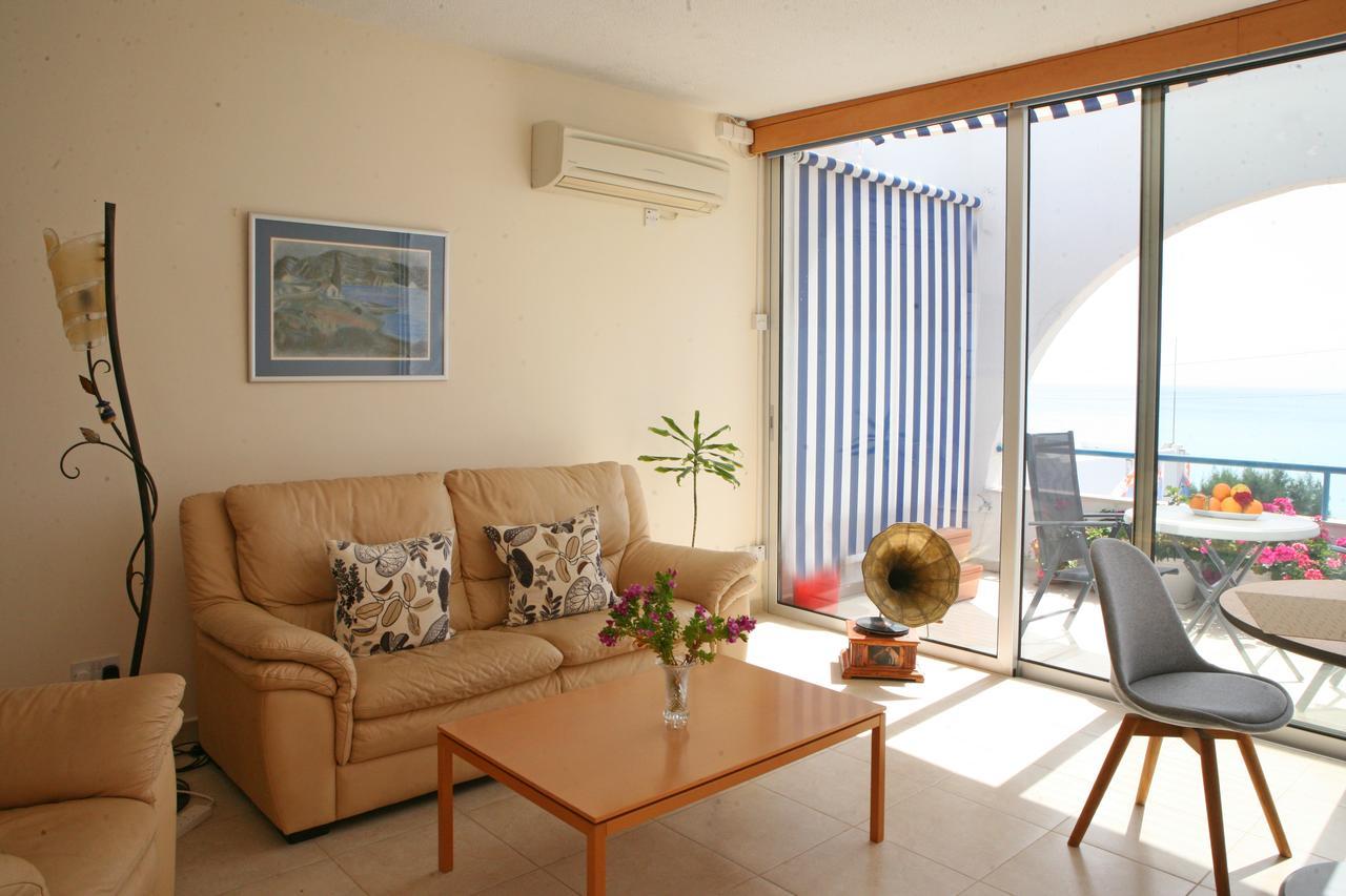 Ambelones Apartments Pissouri Exteriör bild